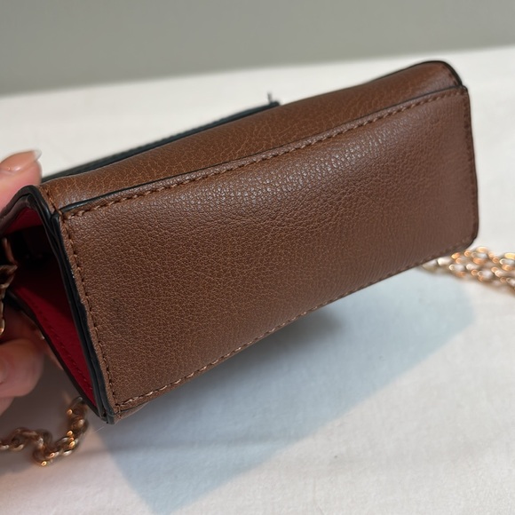 Dune London mini top flap chain strap crossbody tote - Picture 5 of 8